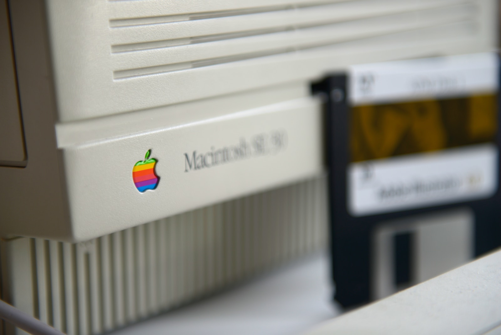 Mac OS Classic – Eine nostalgische Reise durch die Anfänge von Mac OS
